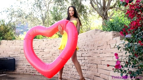 Intimate With Avi - Avi Love