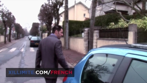 Threesome with busty French MILF Clanddi Jinkcego - French Girls At Work