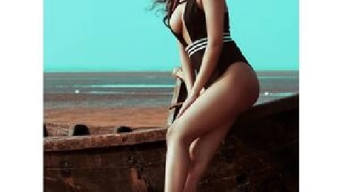 Soccer Mom Helena Turns Into A BBC Anal Freak - Helena Price