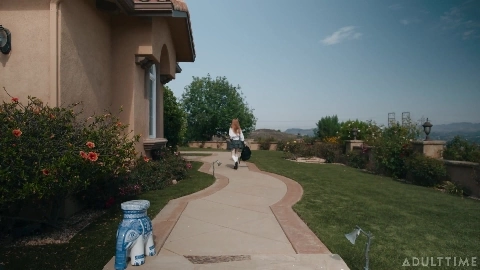 18 & PREGNANT - Maddi Collins