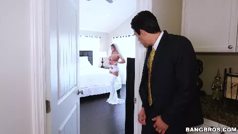 Sex with Future Step-Mom - Brooklyn Chase
