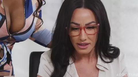 Jennifer White August Skye The Office Squirt Slut - AdultTime