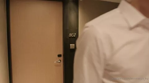 Fuck my virgin co-worker - Wu Mengmeng