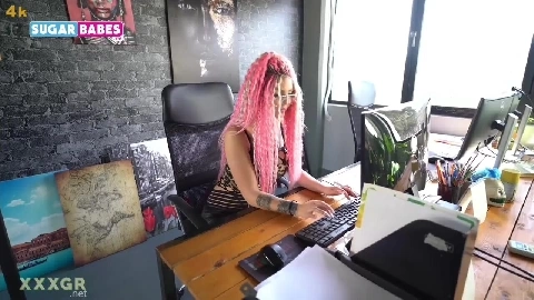 Come back from behind to laminate it - evelina Chivu