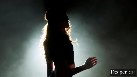 Della Cate Shadow Play - Deeper