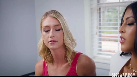 TeamSkeet - Sophia Leone, Payton Avery - Pervy Guessing Games