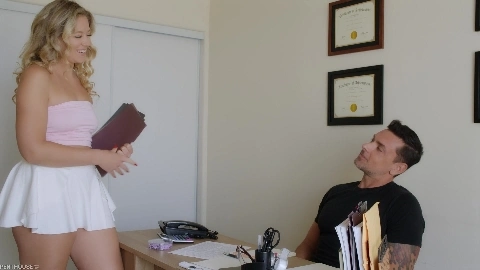 River Lynn 3 - PenthouseGold