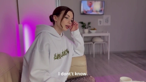 Truth or action Or maybe a juicy blowjob - Lesya Moon