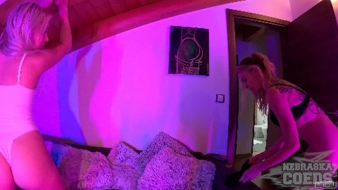 Rosalinda And Samanta Rouge - NebraskaCoeds