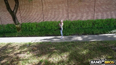 Aspiring Actress Gets Fucked Hard in HD - Kylie Rocket