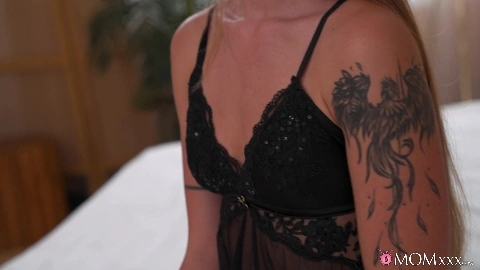 Olivia Sparkle And Riddy - MomXXX