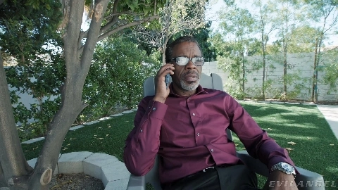 Hope Fontaine fucks and squirts with Richard M