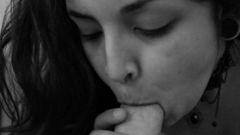 Loves Cum - Daisy Dabs