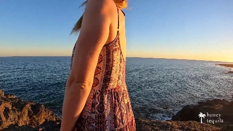 No condom FUCK MY TIGHT ASS! She gets RISKY PUBLIC ANAL SEX on SECOND TINDER DATE - Honey Tequila