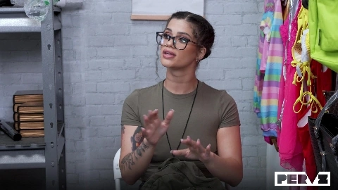 Remy Woods - Shoplyfter