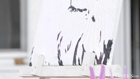 Kate Quinn And Liv Revamped Living Art - VivThomas