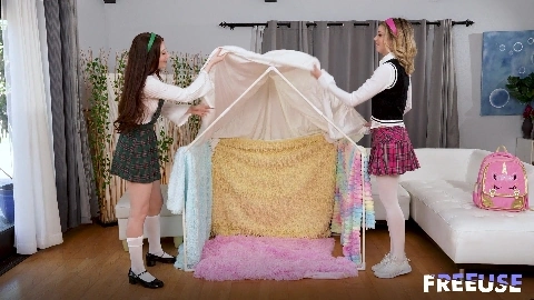 Ava Davis And Sophia Sterling - FreeUseFantasy