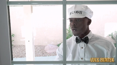 BUSTY 50S HOUSEWIFE CLAIRE DAMES GETS CUCKOLD CREAMPIE