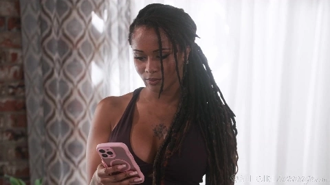 Sarah Arabic Ashlyn Peaks And Cali Sweets - AllGirlMassage