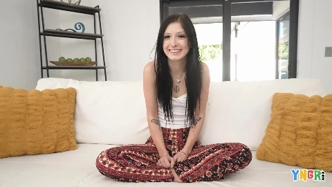 Kiki Mink - Bang YNGR