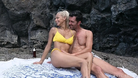 Veronica Leal - EvilAngel