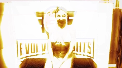 Agatha Delicious Vs Nadia White - EvolvedFightsLez