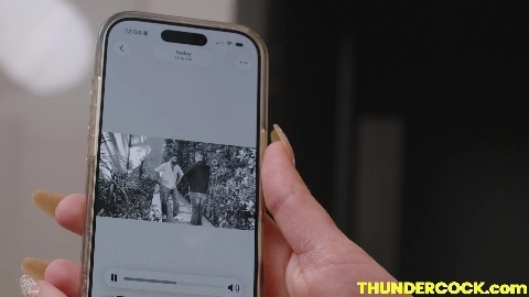 River Lynn - ThunderCock