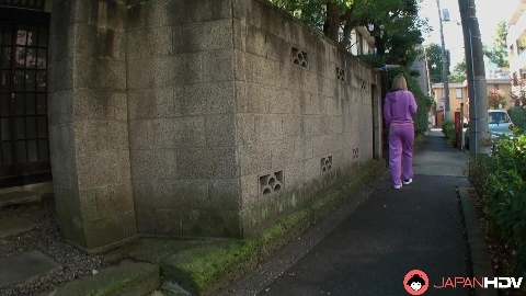 Melody Marks And Gal Ritchie Threesome With The Salesgirl 2 - IntimatePOV