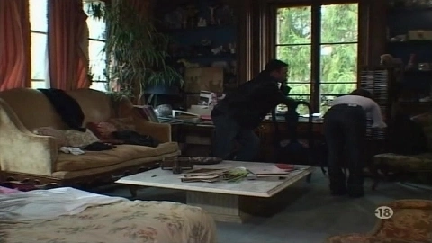 Tiffany Hopkins - Sylvie, j'ai 19 ans et je baise chez mes parents - scene 2