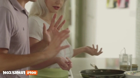 Jessica Starling, whose desires are inflamed, engages in an intense anal encounter with her perverted stepbrother following their time in the kitchen.