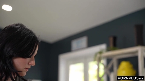 PornPlus - Mercedes Mac - Pulsing Cardio