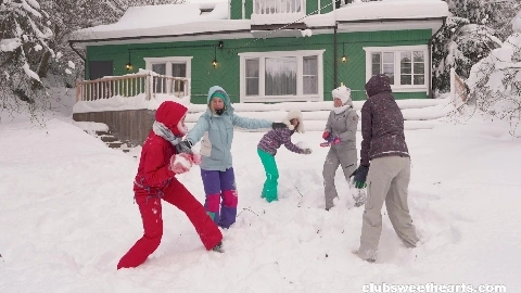 Iris Murai, Alia Sta, Kate Rose, Alice Klay & Vivi Ginger - CS