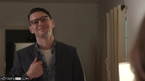 Coco Lovelock - When The Husband Likes To Watch - Coco Lovelock Waits All Year For A Special Facial Gift