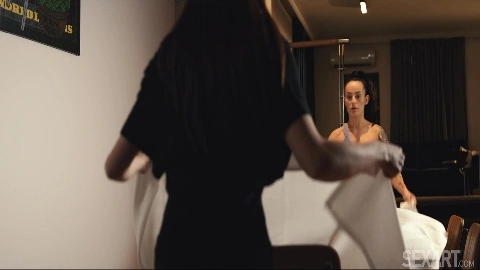 Lexi Dona And Dragon Fruit Playful Bickering - SexArt