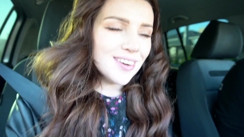 A Girl Gave A Blowjob To A Guy In A Car In A Parking Lot ⁄ Dreamerxxx - Luna Roulette