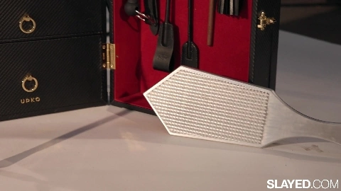 Angel Youngs And Katrina Colt - Slayed